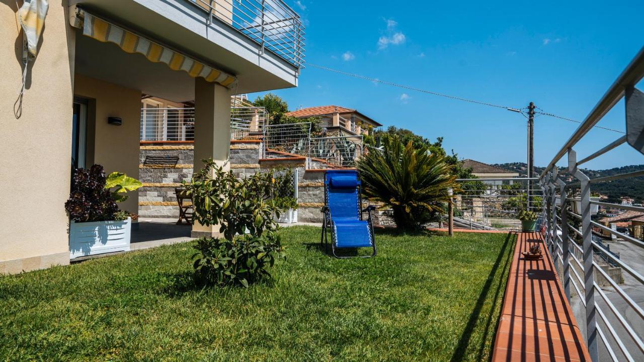Italianway - Delle Ginestre 28 Apartment Marina dʼMarina dʼAndora Bagian luar foto