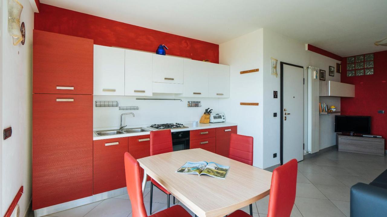 Italianway - Delle Ginestre 28 Apartment Marina dʼMarina dʼAndora Bagian luar foto