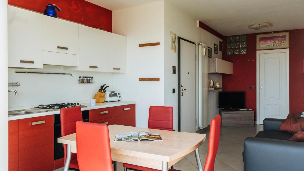 Italianway - Delle Ginestre 28 Apartment Marina dʼMarina dʼAndora Bagian luar foto