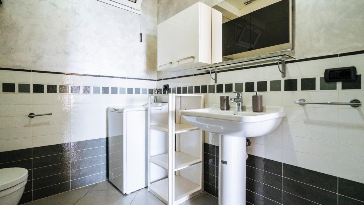 Italianway - Delle Ginestre 28 Apartment Marina dʼMarina dʼAndora Bagian luar foto