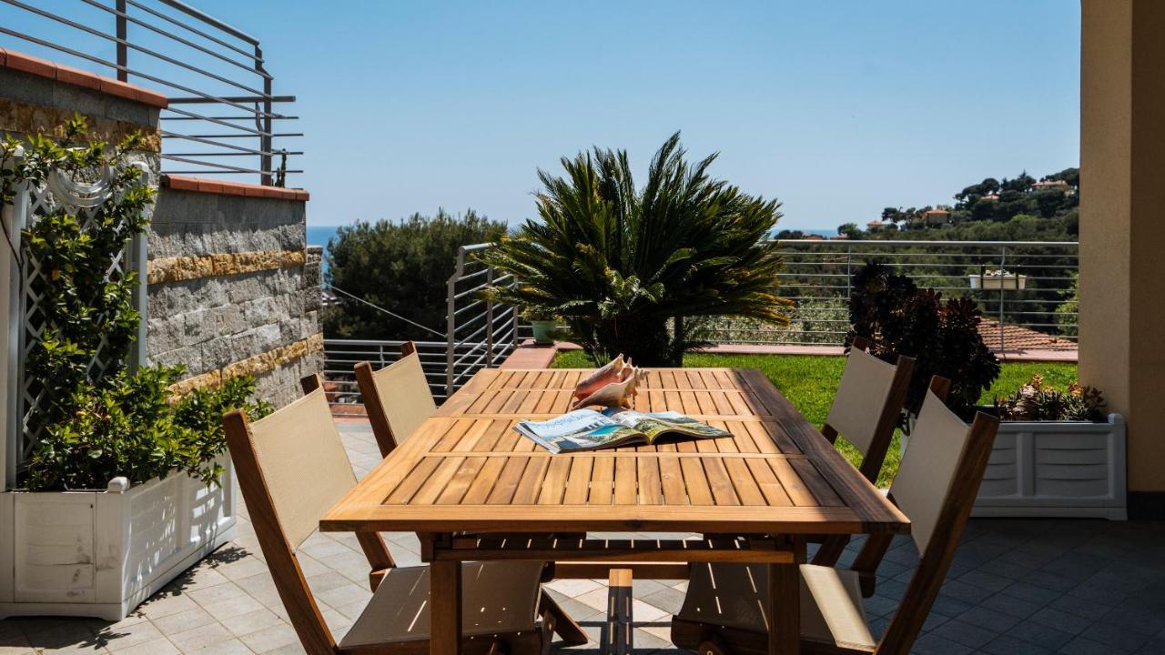 Italianway - Delle Ginestre 28 Apartment Marina dʼMarina dʼAndora Bagian luar foto